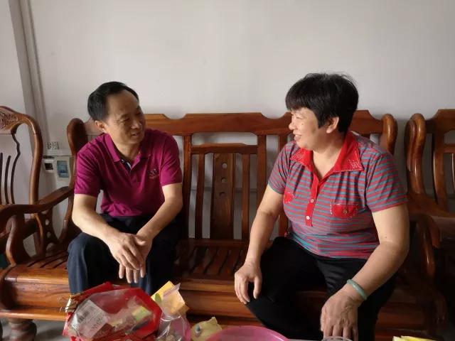 崇敬勞模，關(guān)愛(ài)走訪(fǎng)暖人心