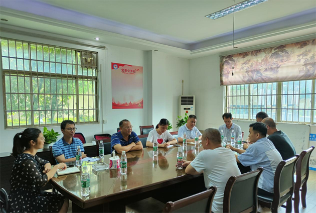 市總工會(huì)領(lǐng)導(dǎo)到藤縣陶瓷園區(qū)開(kāi)展工作調(diào)研