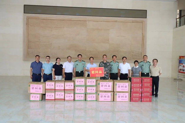 梧州市總工會領(lǐng)導(dǎo)班子“八一”走訪慰問部隊(duì)官兵，共敘軍民魚水情