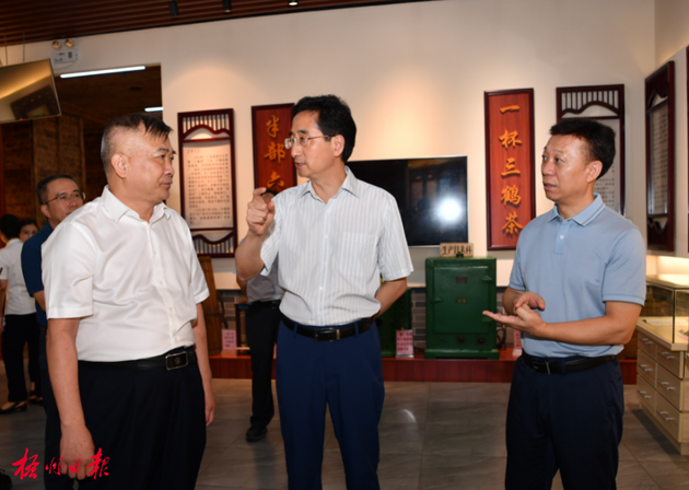 保護傳承紅色資源 創(chuàng)新建設工人隊伍丨張曉欽來梧檢查調研條例實施和工會工作