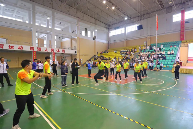 一起“趣”運(yùn)動！2023年梧州市教職工趣味體育運(yùn)動會歡樂無限