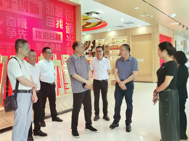 他山之石 可以攻玉丨梧州市總工會(huì)到南寧、來(lái)賓、柳州市學(xué)習(xí)交流工會(huì)工作