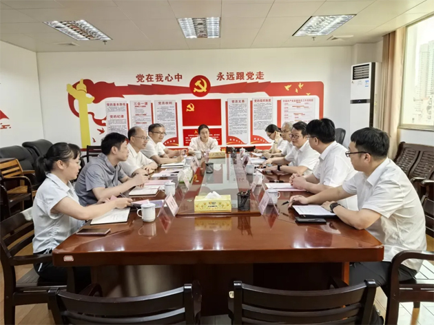 激發(fā)工會新動能 創(chuàng)新服務(wù)促發(fā)展|梧州市總工會與南方電網(wǎng)超高壓輸電公司梧州局開展工會工作交流