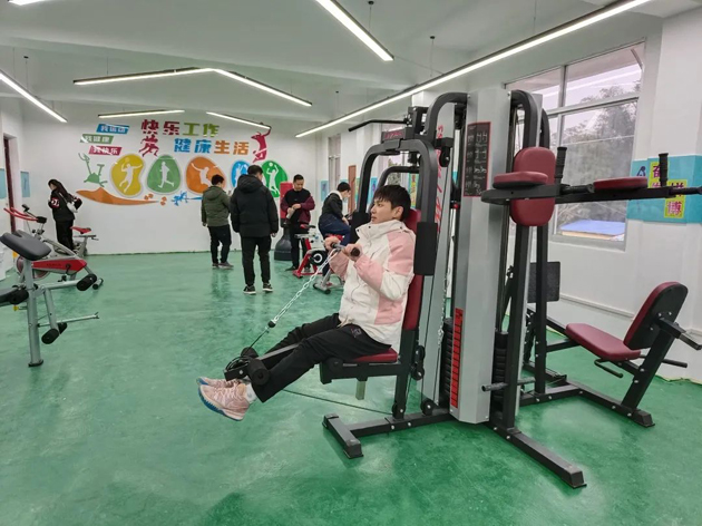 全民健身~佛子礦業(yè)職工健身中心喊你來運(yùn)動(dòng)啦~