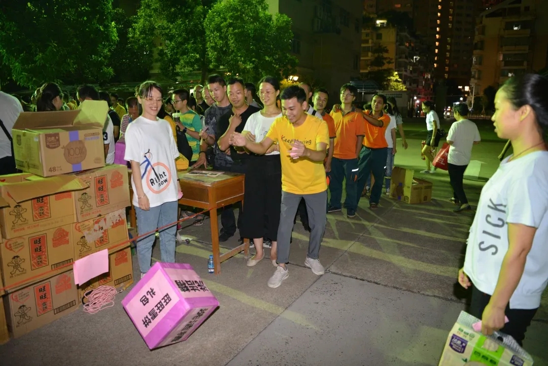 梧州郵政公司工會開展迎中秋、國慶趣味活動