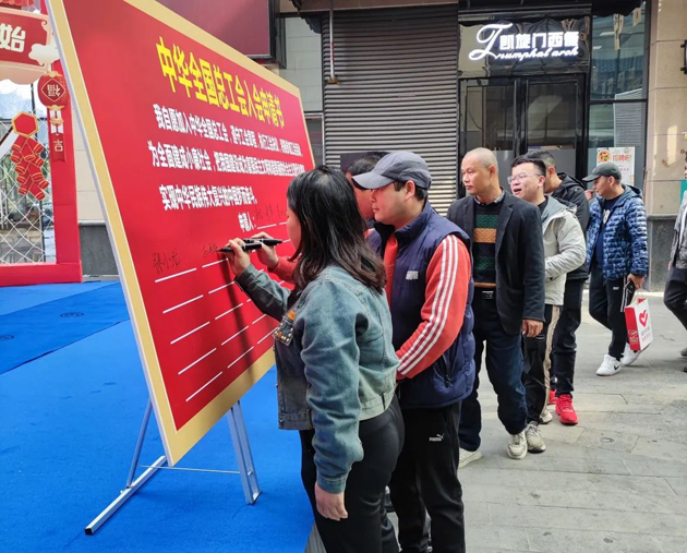 網(wǎng)約車司機入會 感受“娘家”的關(guān)愛